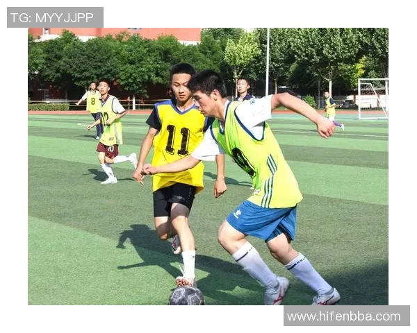 北京社区杯足球赛聚焦本土球星精彩表现与竞技风采 北京社区杯足球赛聚焦本土球星精彩表现与竞技风采